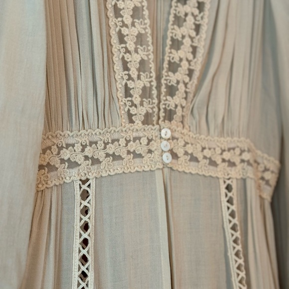 NWT Spell & the Gypsy Le Gauze Lace duster Small new off white dress wedding - Picture 12 of 17